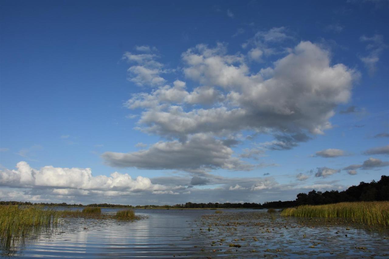 Camping Kleine Belterwijde, Wiede Lodge Met Uitzicht Over Het Water Экстерьер фото