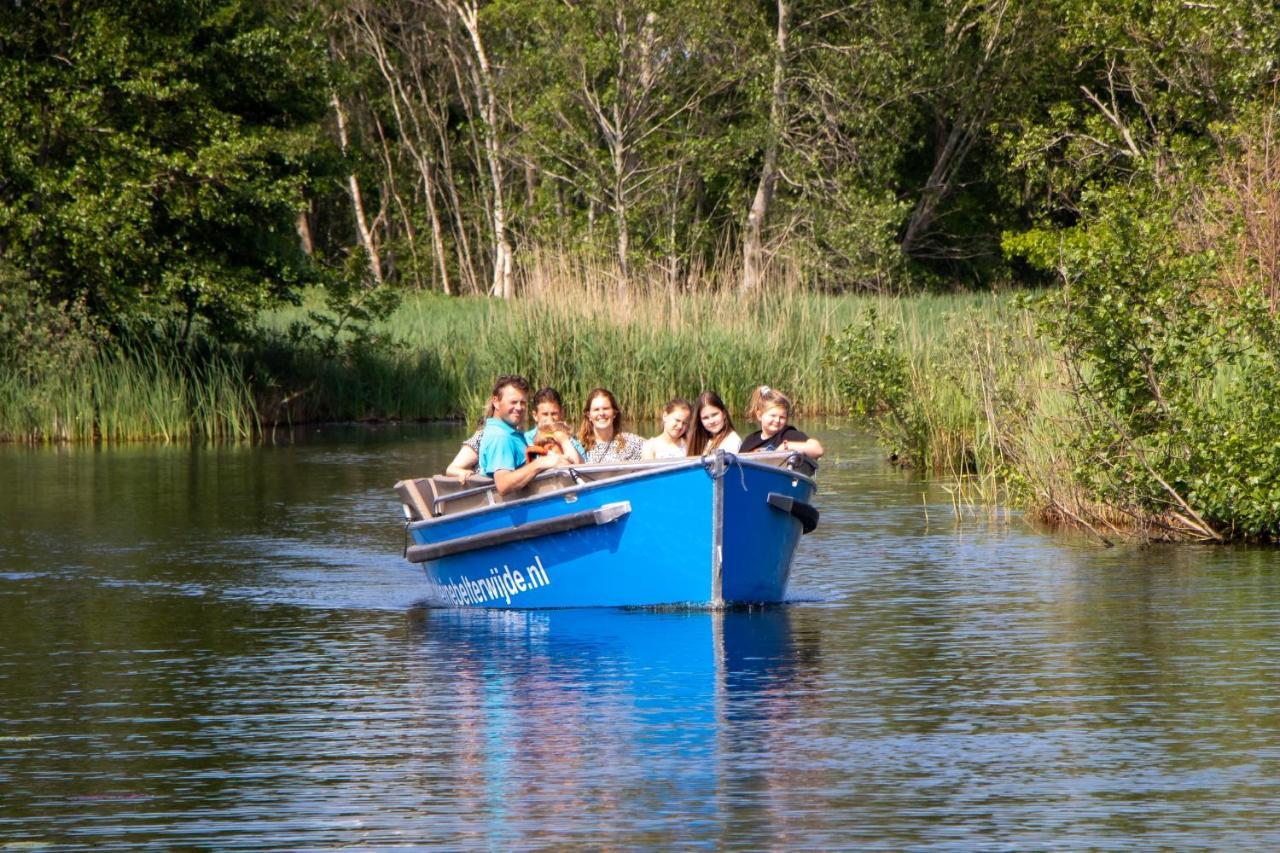 Camping Kleine Belterwijde, Wiede Lodge Met Uitzicht Over Het Water Экстерьер фото
